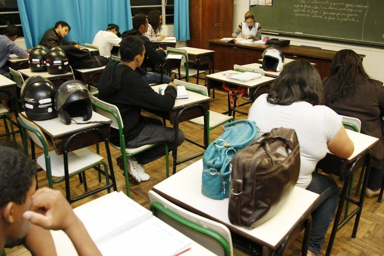 A situação da educação de jovens e adultos no Rio Grande do Sul será debatida no seminário - (Foto: Divulgação/Agência de Notícias do Paraná)