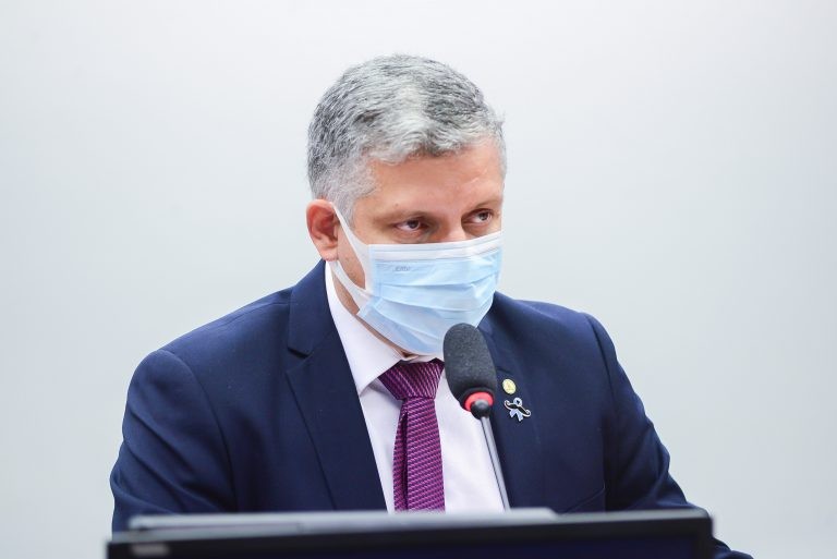 Dr. Frederico: medida vai fomentar a economia e diminuir desigualdades - (Foto: Billy Boss/Câmara dos Deputados)