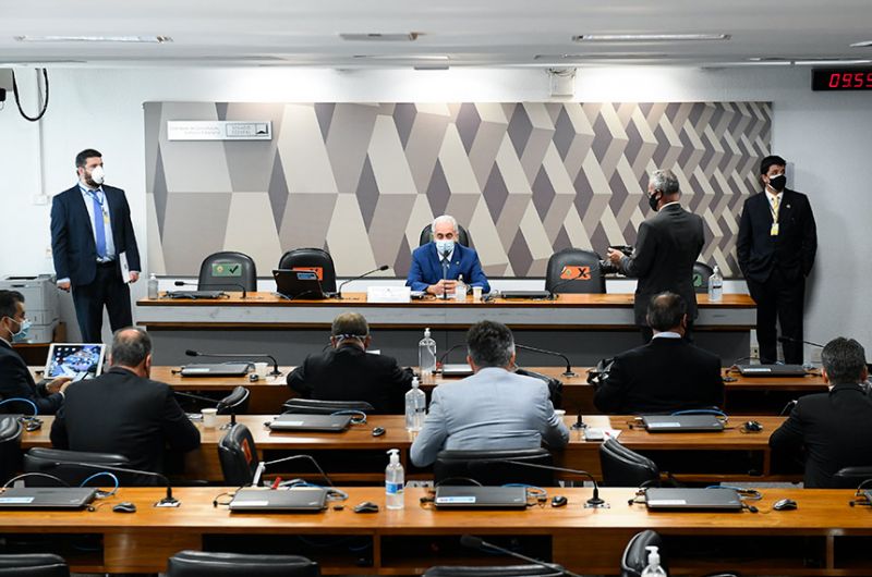 Otto Alencar (Mesa) dirige interinamente a CPI para a escolha do presidente do colegiado - Jefferson Rudy/Agência Senado