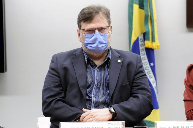 Bengtson: lei permite esportes que respeitem o bem-estar dos animais - (Foto: Cleia Viana/Câmara dos Deputados)