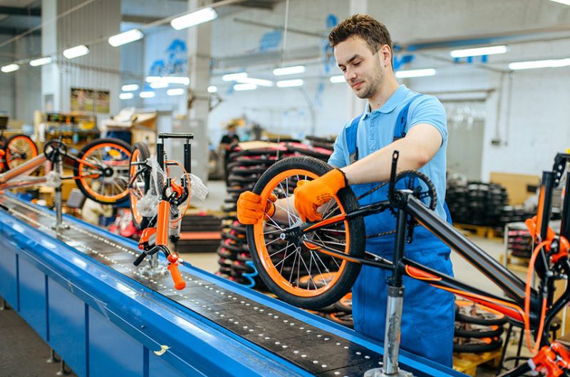 Entre as medidas previstas na MP estão a antecipação de férias individuais, a concessão de férias coletivas, o aproveitamento e a antecipação de feriados. - Sergiy Tryapitsyn/Stockphotos
