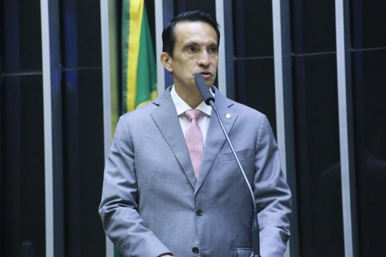 Sidney Leite: 