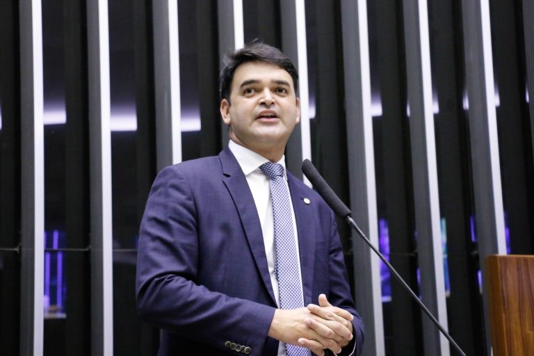 Pereira Júnior: além de atentar contra a administração pública, conduta pode agravar a epidemia - (Foto: Marina Ramos/Câmara dos Deputados)