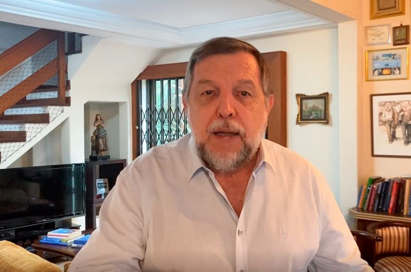 Para o senador Flávio Arns, o retorno às aulas é muito importante, mas tem que acontecer após amplo debate e diálogo em cada município - Reprodução Tv Senado