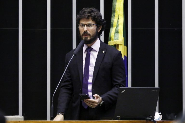 Aro: recursos contínuos ajudarão no desenvolvimento do desporto de surdos - (Foto: Najara Araujo/Câmara dos Deputados)