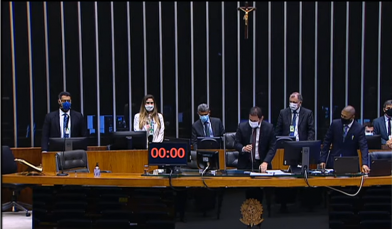 Plenário continua votação da renegociação de dívidas do Norte, Nordeste e Centro-Oeste - (Foto: Reprodução)
