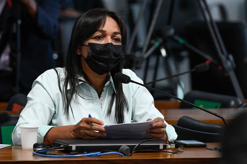 A senadora Eliziane Gama participou da reunião de instalação da CPI, na terça-feira - Edilson Rodrigues/Agência Senado