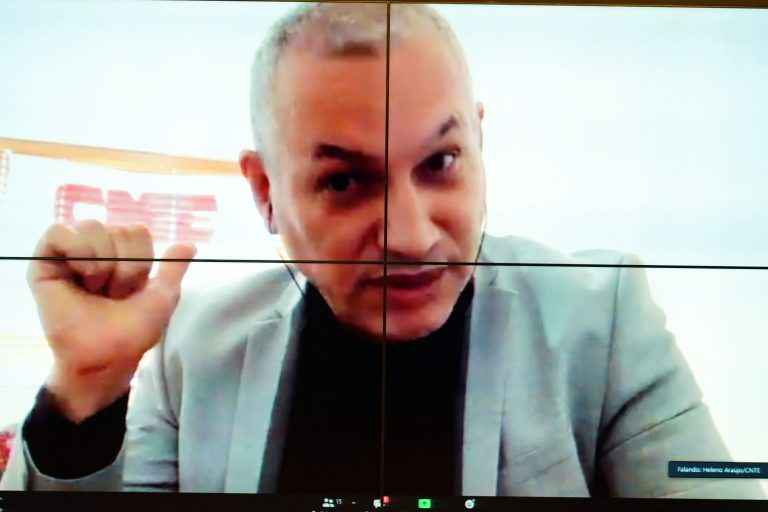Heleno Araújo: volta às aulas só pode acontecer com vacina, testagem em massa e aplicação dos protocolos - (Foto: Pablo Valadares/Câmara dos Deputados)