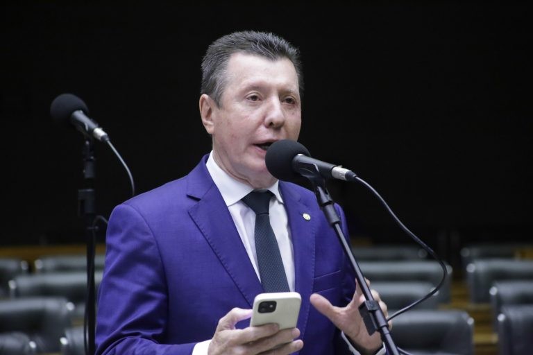 José Nelto: 