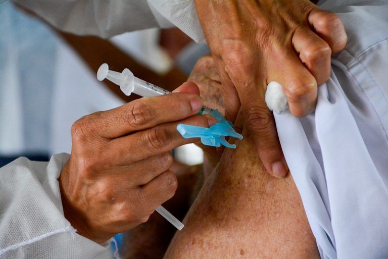 Autores da proposta pretendem combater condutas vistas durante a pandemia - (Foto: João Viana/Prefeitura de Manaus)