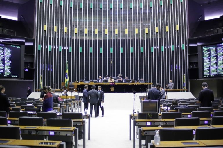 Sessão deliberativa está marcada para as 17 horas - (Foto: Paulo Sérgio/Câmara dos Deputados)