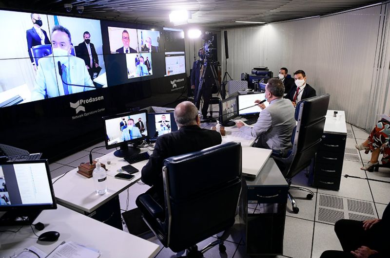 Comissão presidida pelo senador Roberto Rocha teve reunião semipresencial na terça-feira para apresentação do relatório - Pedro França/Agência Senado