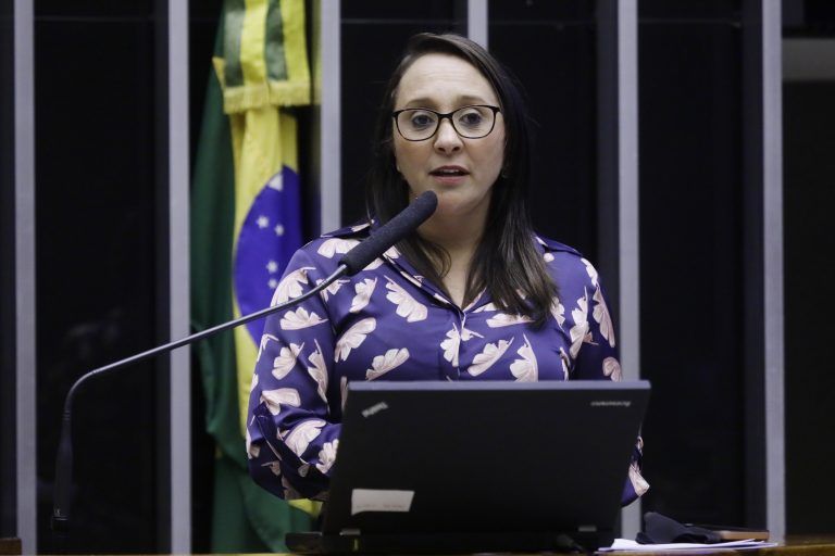 Deputada Renata Abreu, autora do projeto de lei - (Foto: Najara Araújo/Câmara dos Deputados)