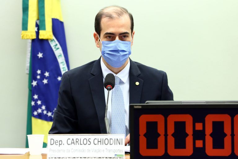 Carlos Chiodini recomendou a aprovação do projeto com duas emendas - (Foto: Cleia Viana/Câmara dos Deputados)