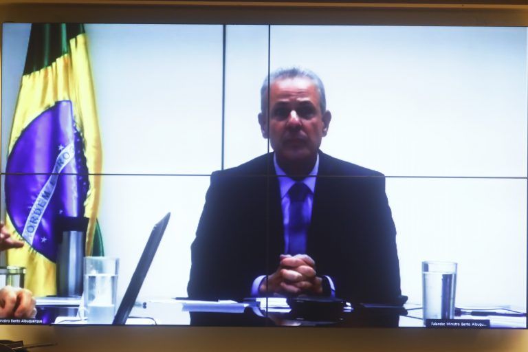 Bento Albuquerque afirmou, porém, que podem ser necessárias medidas excepcionais - (Foto: Cleia Viana/Câmara dos Deputados)