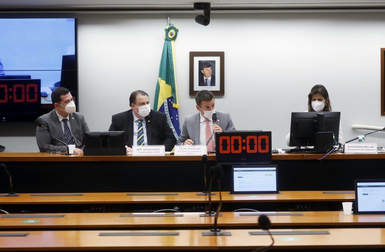 A audiência debateu ainda a vacinação da delegação para os Jogos Olímpicos - (Foto: Cleia Viana/Câmara dos Deputados)