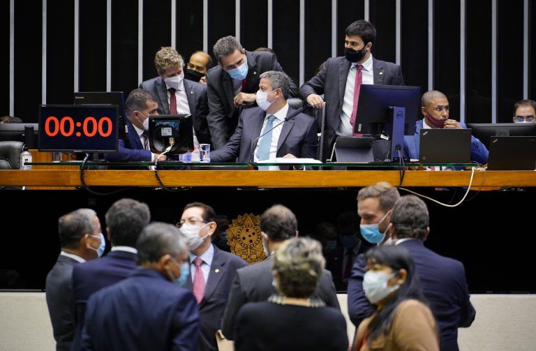  Sessão do Plenário da Câmara dos Deputados - (Foto: Pablo Valadares/Câmara dos Deputados)