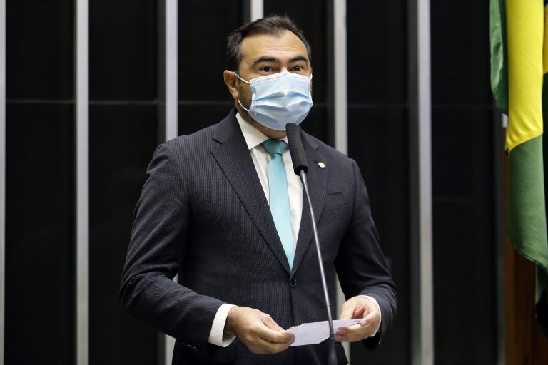 Alencar estendeu o prazo até o fim de 2021 - (Foto: Michel Jesus/Câmara dos Deputados)