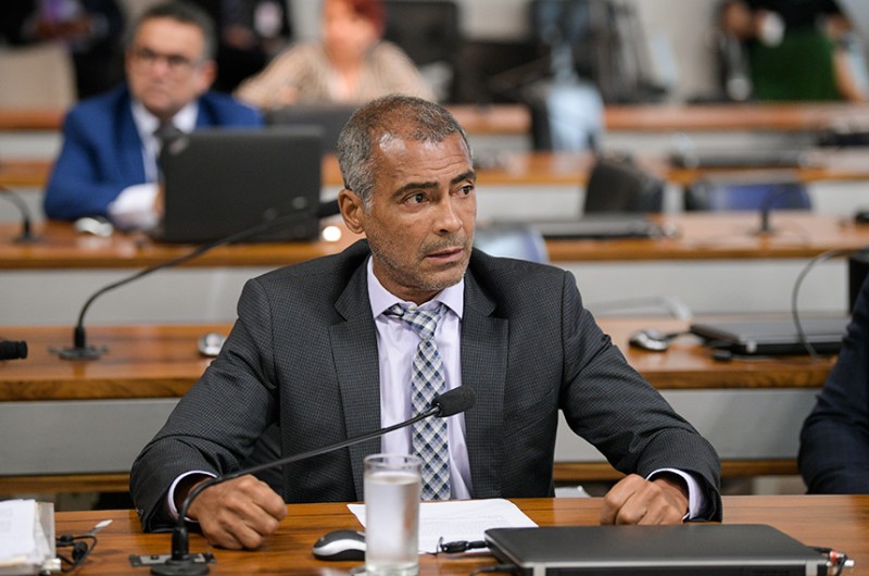 O senador Romário é o relator do projeto - Pedro França/Agência Senado