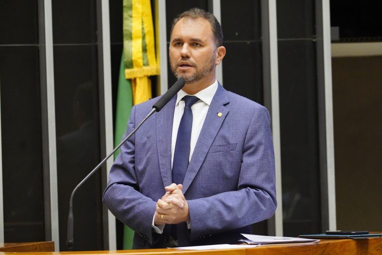 Moses Rodrigues, autor do projeto de lei - (Foto: Pablo Valadares/Câmara dos Deputados)