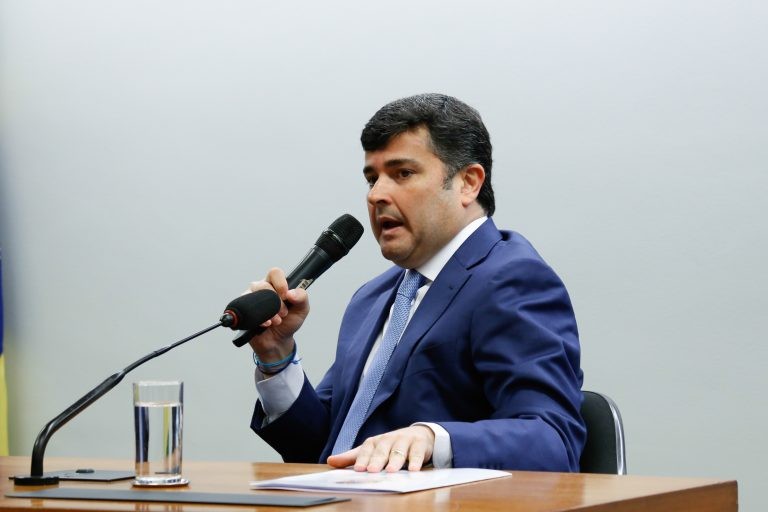 Eduardo da Fonte quer garantir acesso a novas medicações para crianças com a doença - (Foto: Elaine Menke/Câmara dos Deputados)