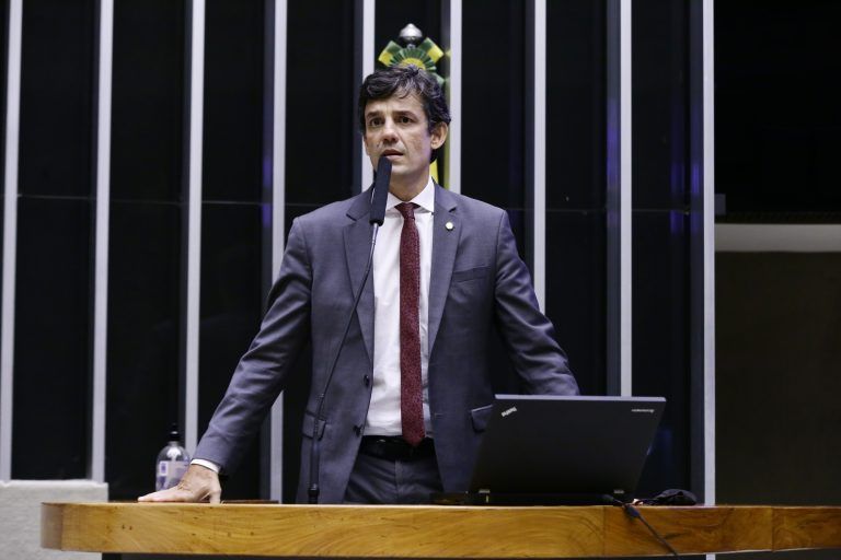 Coelho: a consequência mais grave do abandono é a ameaça à saúde pública - (Foto: Maryanna Oliveira/Câmara dos Deputados)