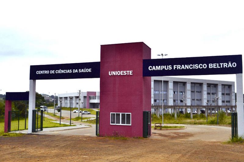 © UNIOESTE
