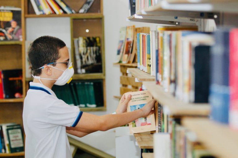 Debatedores vão discutir cooperação na educação - (Foto: Rogério Santana/Governo do Rio de Janeiro)