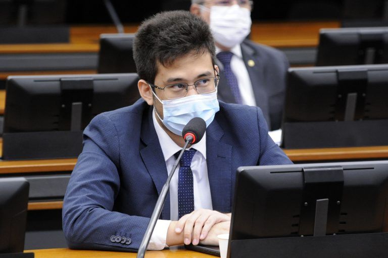 Kataguiri: proposta reforça a transparência e controle dos poderes - (Foto: Gustavo Sales/Câmara dos Deputados)