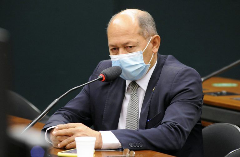 Coronel Chrisóstomo quer capacitação tecnológica direcionada a?s realidades locais - (Foto: Cleia Viana/Câmara dos Deputados)