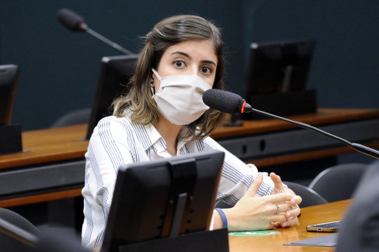 Tabata Amaral quer evitar a fragilização de nosso sistema de pesquisa e pós-graduação - (Foto: Gustavo Sales/Câmara dos Deputados)