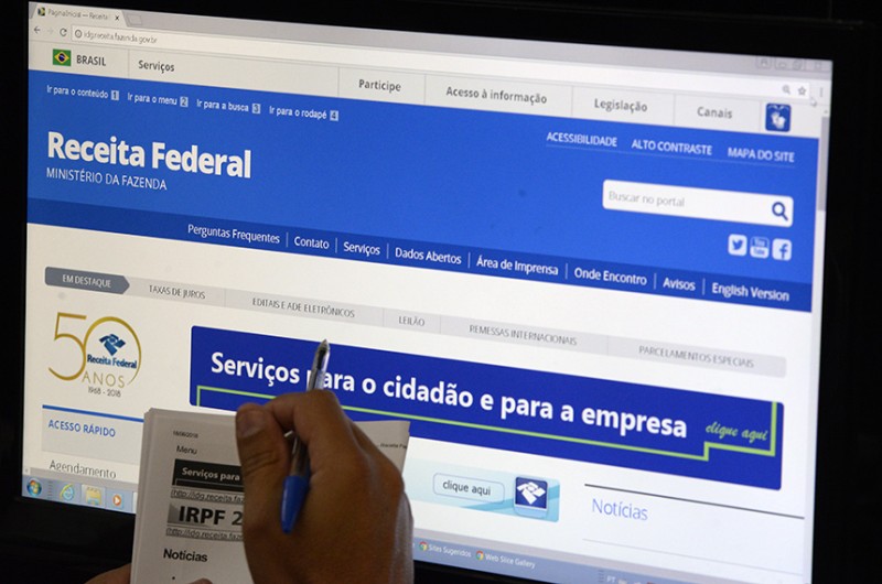 Será criada a Declaração Fiscal Digital, que reunirá informações de tributos federais, estaduais, distritais e municipais, unificando informações das fazendas públicas das três esferas de governo - Jefferson Rudy/Agência Senado