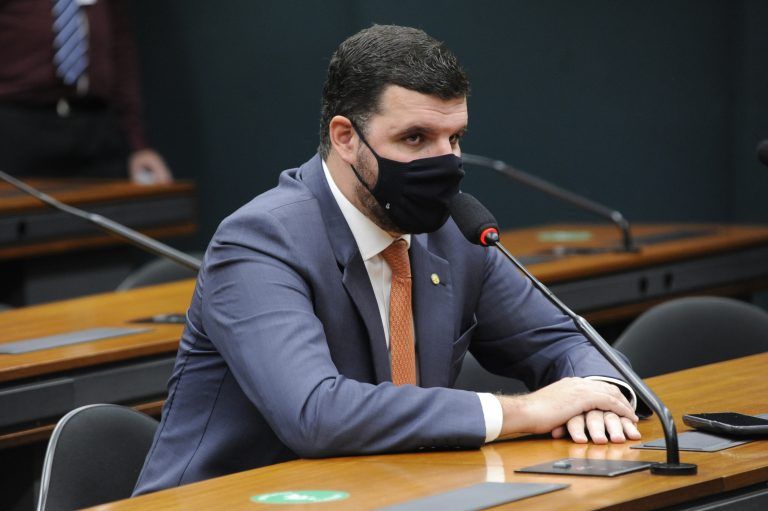 Pedro Lupion: objetivo é baratear serviços - (Foto: Gustavo Sales/Câmara dos Deputados)