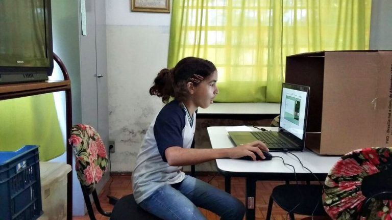 Deputado ressalta que qualidade da conexão é mais importante com aulas a distância - (Foto: Divulgação/Prefeitura de Uberaba-MG)