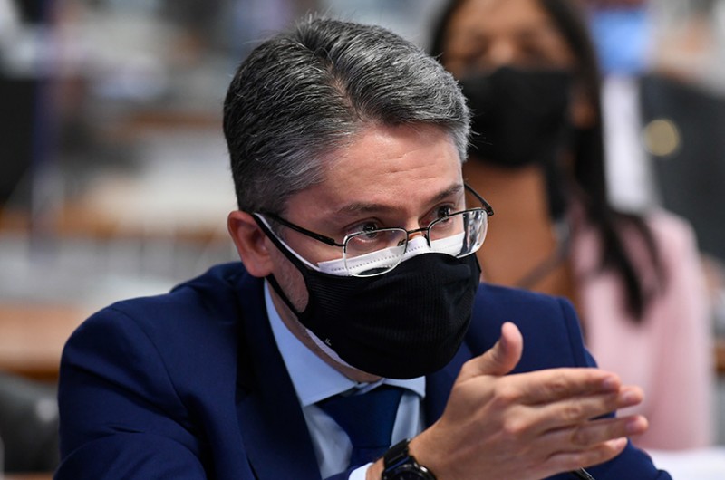 O requerimento aprovado foi apresentado pelo senador Alessandro Vieira - Jefferson Rudy/Agência Senado