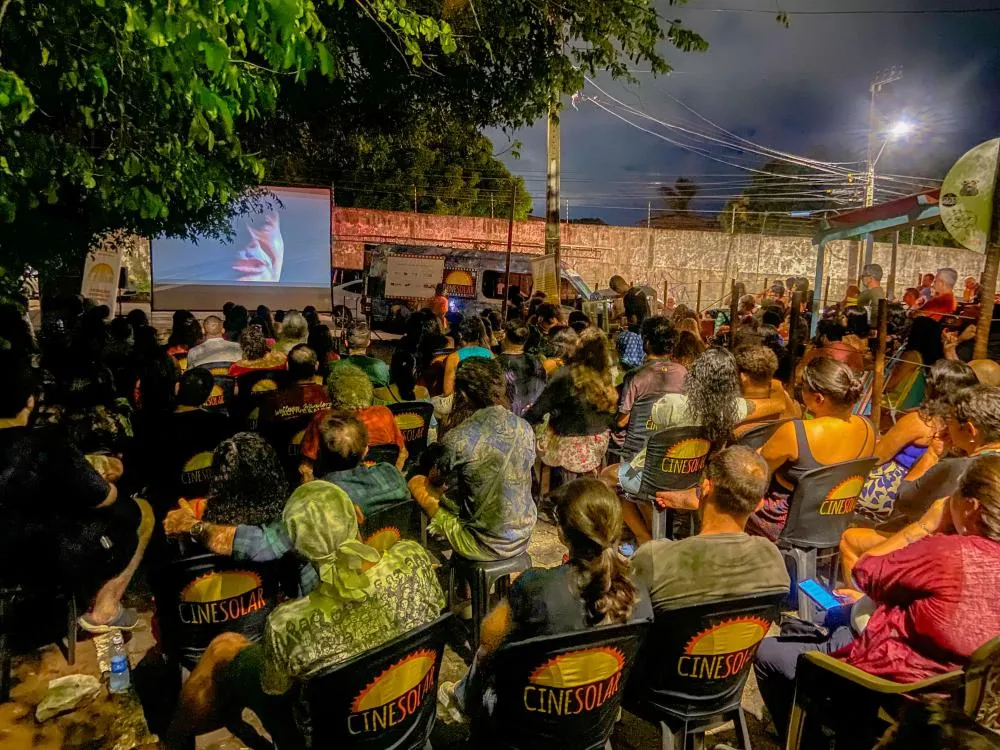 CineSolarzinho exibe curtas na Assindi, em Maringá, com entrada e pipoca de graça
