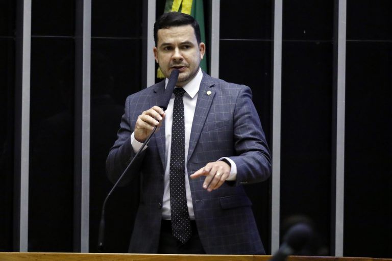 O autor da proposta, deputado Capitão Alberto Neto - (Foto: Maryanna Oliveira/Câmara dos Deputados)