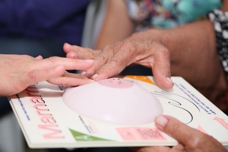 Reparação deve ser feita dentro da cirurgia terapêutica ou assim que possível, conforme orientação médica - (Foto: Neto Talmeli/Prefeitura de Uberaba-MG)