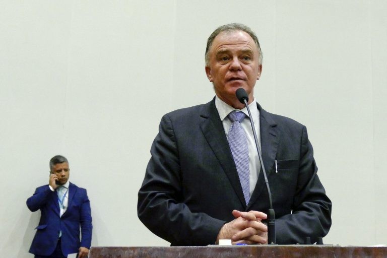 Renato Casagrande: comércio atacadista gera 20 mil empregos no ES - (Foto: Roque de Sá/Agência Senado)