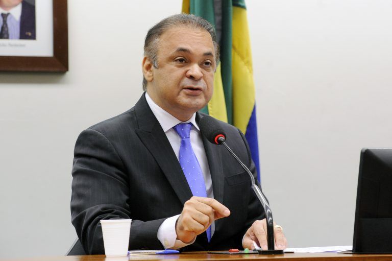 Lucena: ideia é subsidiar a prevenção e a repressão aos crimes com armas de fogo - (Foto: Gustavo Sales/Câmara dos Deputados)