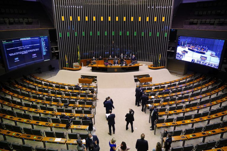 Sessão do Plenário da Câmara dos Deputados - (Foto: Pablo Valadares/Câmara dos Deputados)