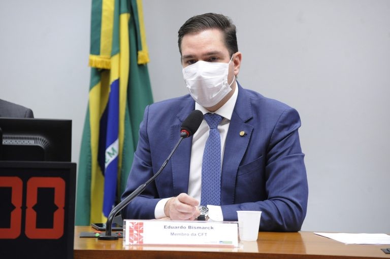 Eduardo Bismarck teme que preços aumentem em razão da falta de concorrentes - (Foto: Gustavo Sales/Câmara dos Deputados)