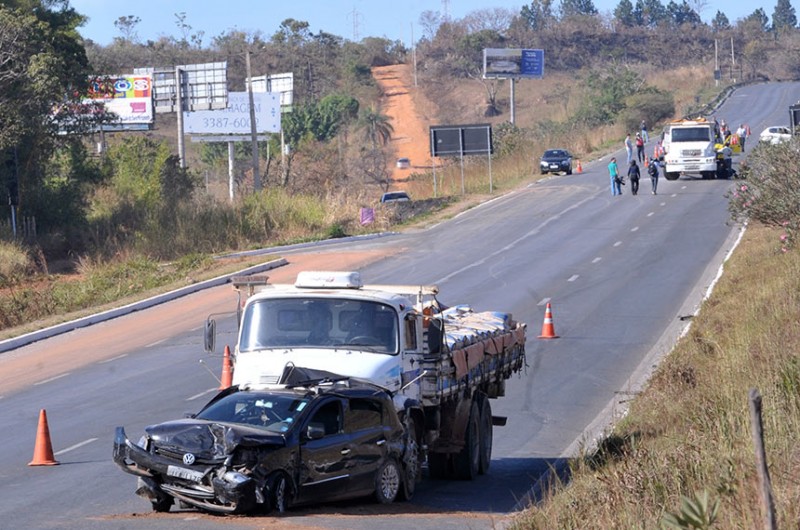 Acidente na BR-020: Brasil tem cerca de 30 mil mortes em acidentes por ano - Renato Araújo/ABr