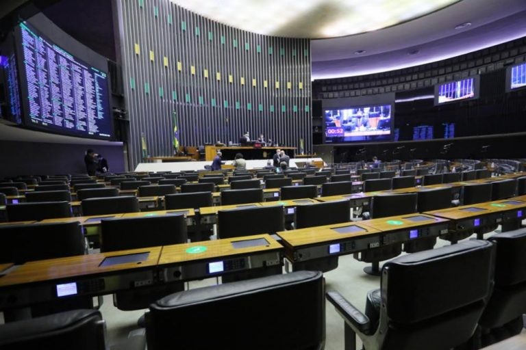 Deputado Marcelo Ramos preside a sessão do Plenário - (Foto: Cleia Viana/Câmara dos Deputados)
