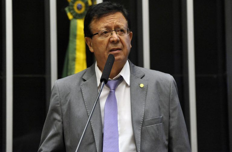 O autor da proposta, deputado Dr. Sinval Malheiros - (Foto: Luis Macedo/Câmara dos Deputados)