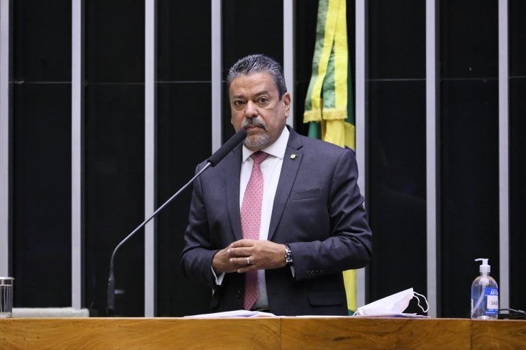 Hiran Gonçalves recomendou a aprovação do projeto - (Foto: Cleia Viana/Câmara dos Deputados)