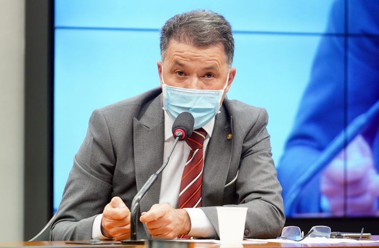 Darci de Matos: cerca de 40 entidades devem participar dos debates - (Foto: Pablo Valadares/Câmara dos Deputados)
