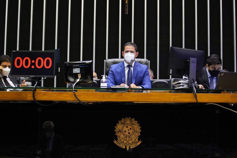 Deputado Marcelo Ramos preside a sessão do Congresso Nacional - (Foto: Will Shutter/Câmara dos Deputados)