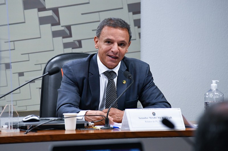 Marcio Bittar apresentou relatório favorável nesta terça, mas votação ficou para o dia 9 - Roque de Sá/Agência Senado