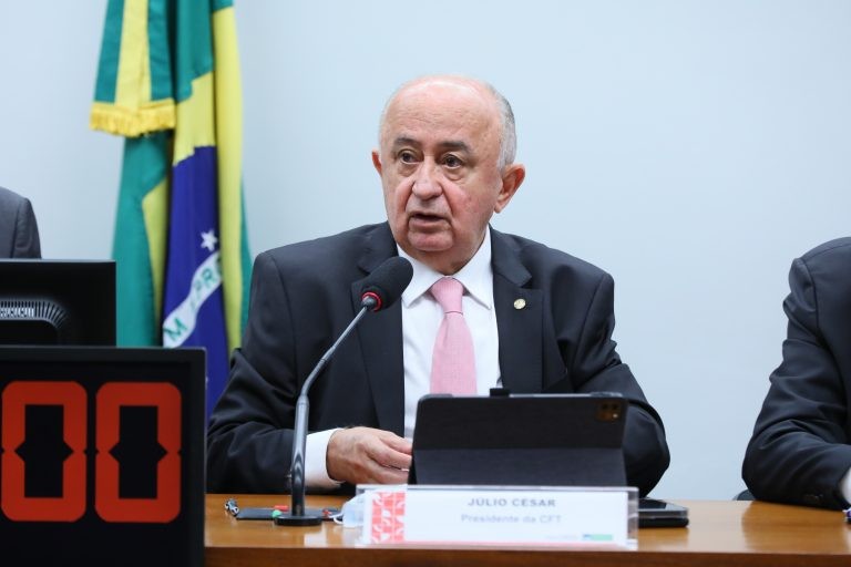 Júlio Cesar: 